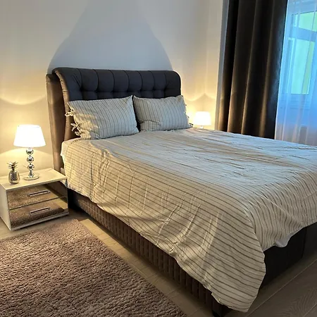 Appartement Complex - Self Check-in 24h *